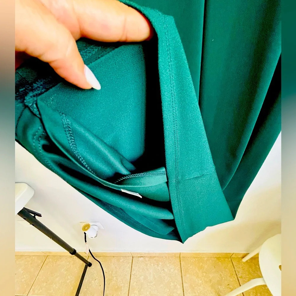 Forever 21 Green Emerald Dress Size 2XL - Picture 6 of 6